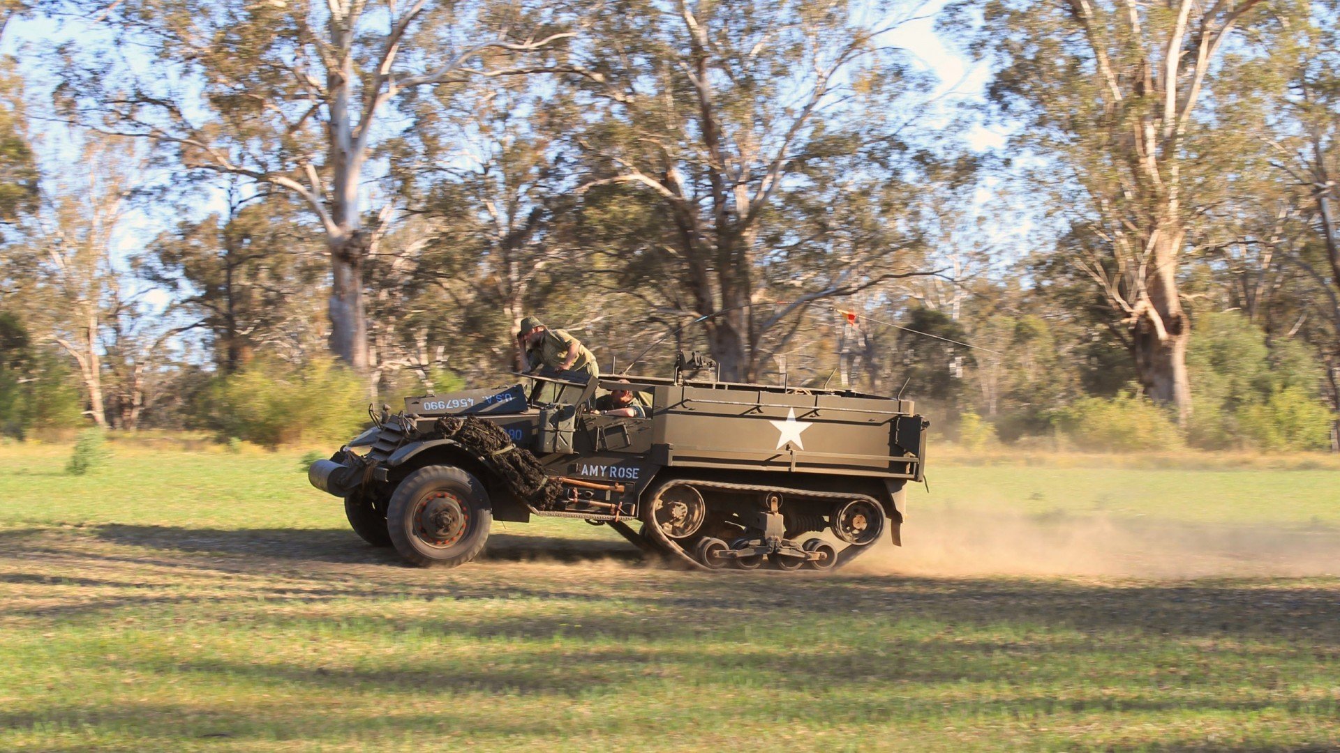 开云体育-速度与激情，从F1年度争冠的轮胎硝烟，到NBA加时赛的绝杀心跳